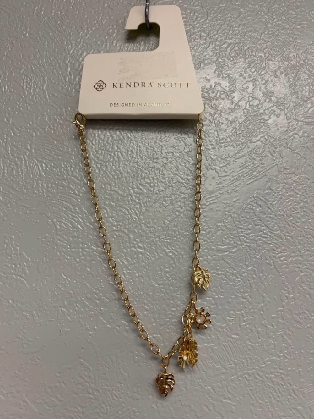 Kendra Scott Gold Tropical Charm Necklace - Delicate Leaf & Flower Pendant